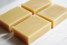 Load image into Gallery viewer, CITRUS &amp; YLANG carrot juice soap